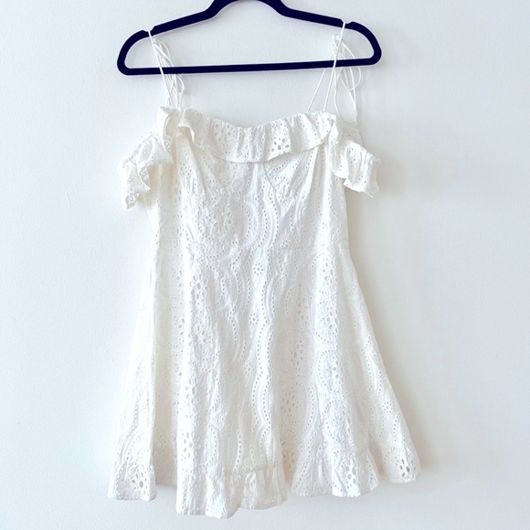 Lovers + Friends Kate White Off-Shoulder Dress Eyelet Cottage core Dress Medium - Picture 4 of 9